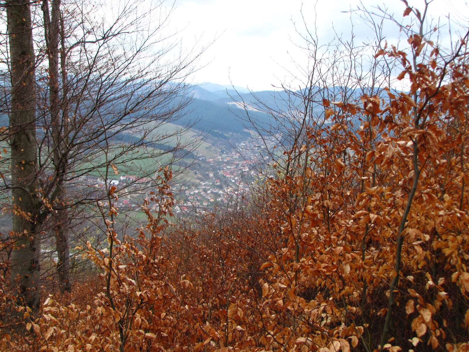 Výhľad na Rudinku a Vranie